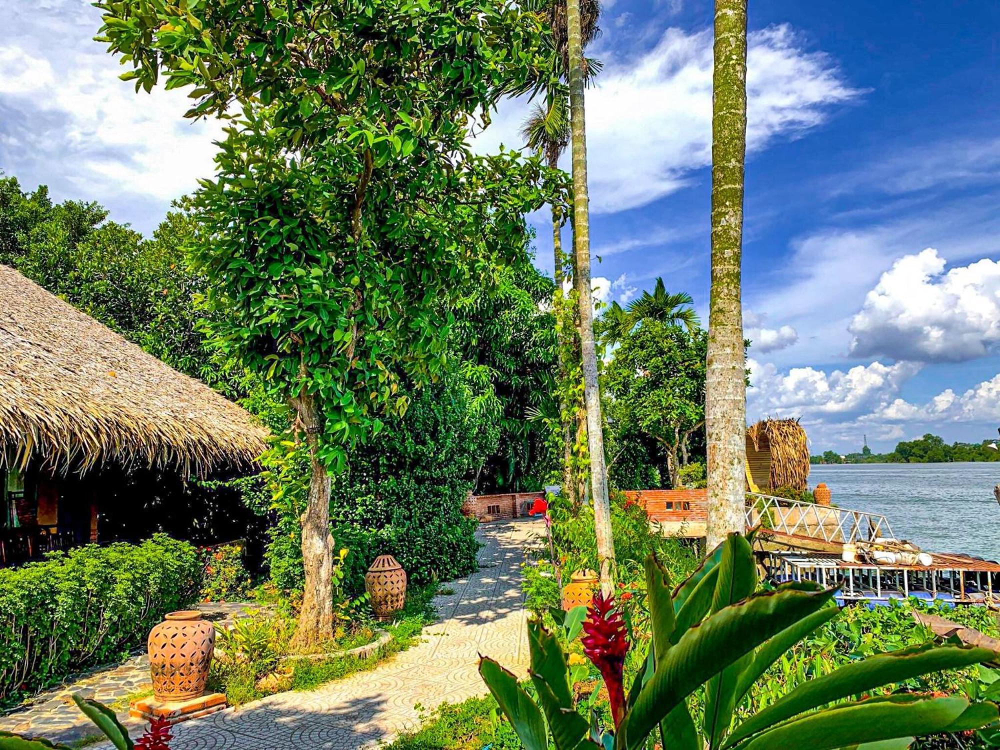 Mekong Lodge Resort Cai Be Bagian luar foto