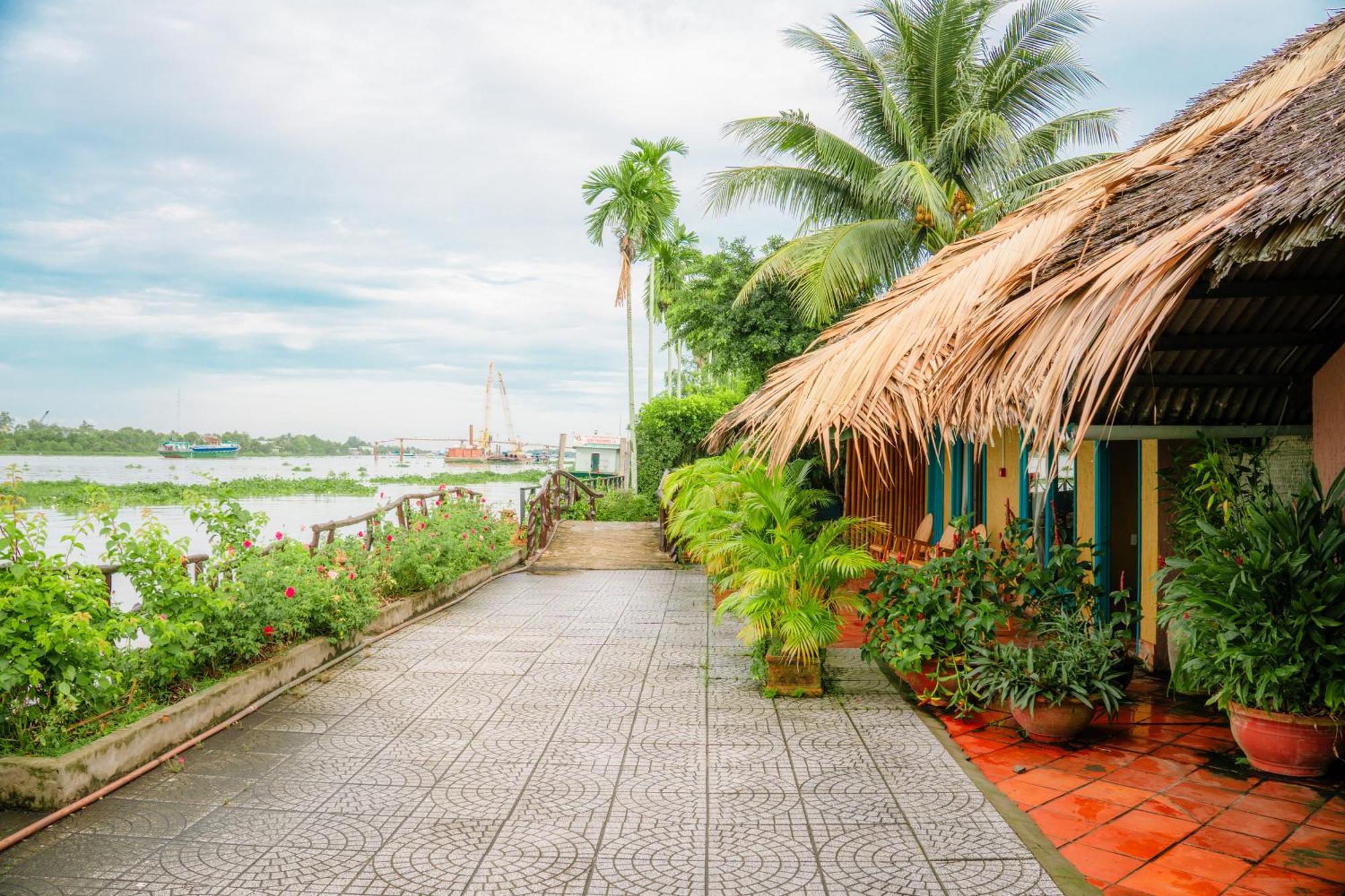 Mekong Lodge Resort Cai Be Bagian luar foto
